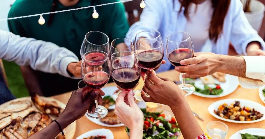 The Most Memorable Meals and Drinks To Serve Your Guests