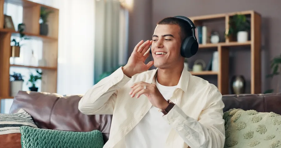 How Spatial Audio Is Reshaping the Album Experience