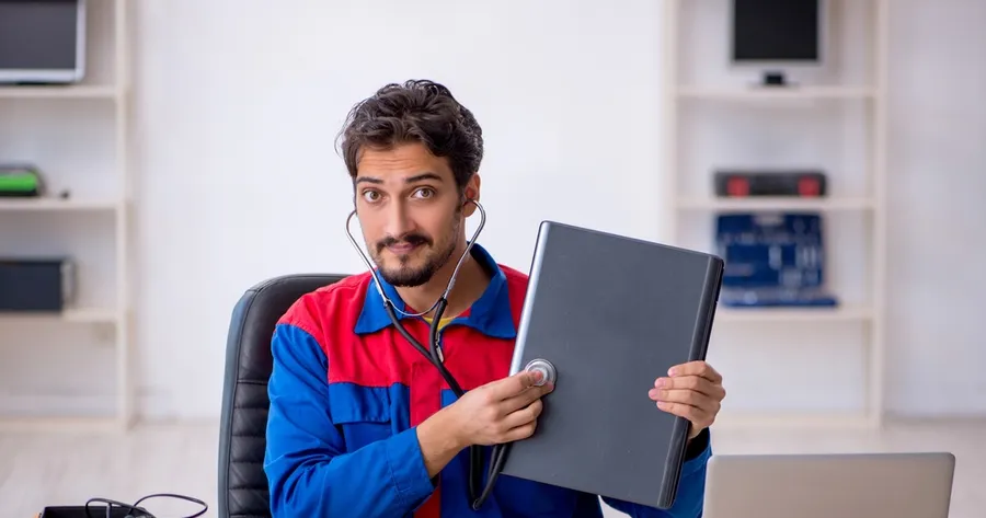 The Truth About Refurbished Laptops: When It’s Worth It