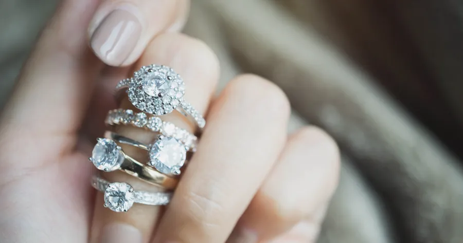 2025’s Most Elegant Vintage Diamond Jewelry Picks