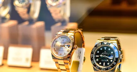10 Unique Reasons to Own a High-End Luxury Watch