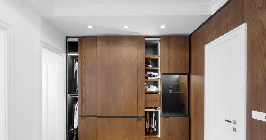 Tips for Choosing the Perfect Sliding Wardrobe for Your Space