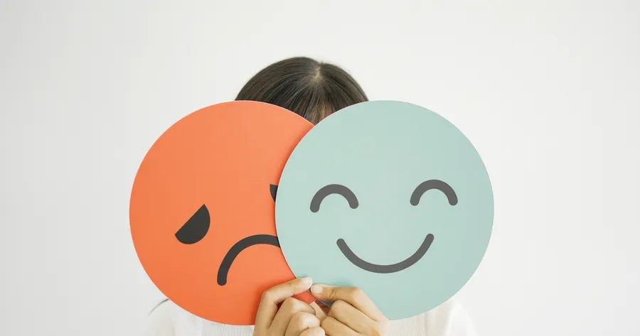 Early Signs of Bipolar Disorder: What to Watch For