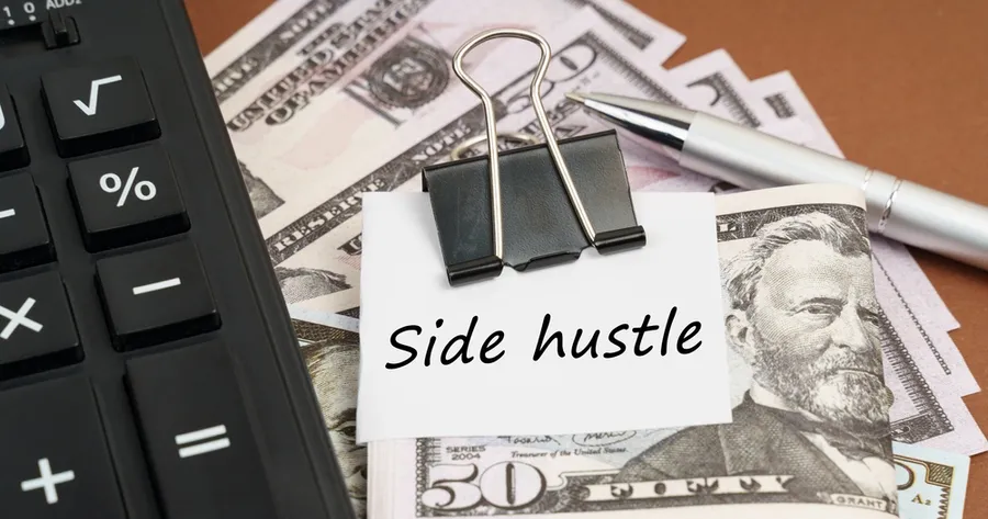 From Side Hustle to Second Income: How to Turn Skills Into Cash Flow