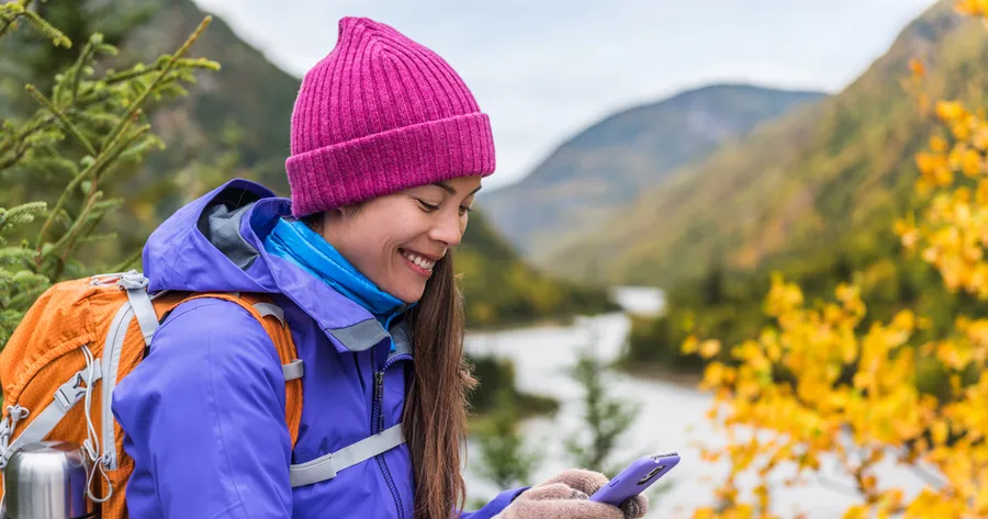 Must-Have Apps Every Traveler Should Download Before a Trip