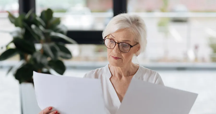 How to Compare Insurance Products and Get the Best Deal