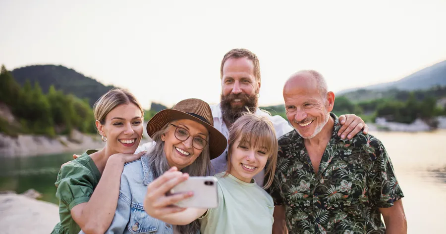 How to Plan a Successful Multigenerational Family Trip