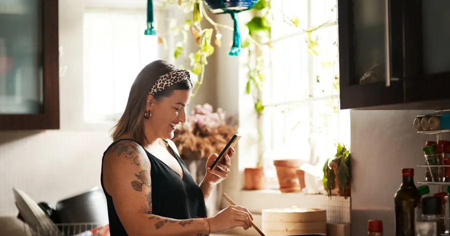 Lazy Girl Dinners: 5 Meals You Can Make with What’s Already in Your Fridge