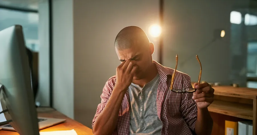Digital Declutter: How Cleaning Up Your Tech Can Improve Your Mood
