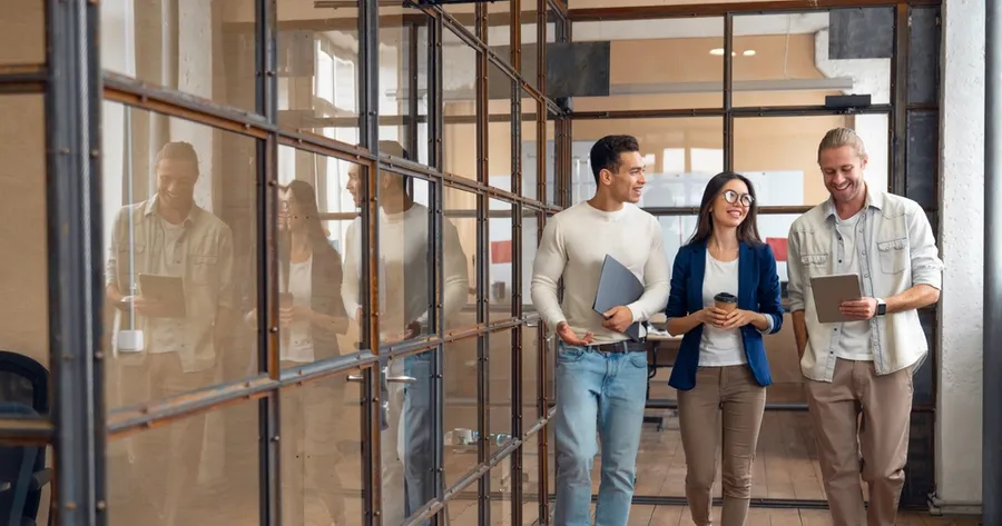 Wellness Tips for When You’re at Work: Stay Healthy, Focused, and Energized