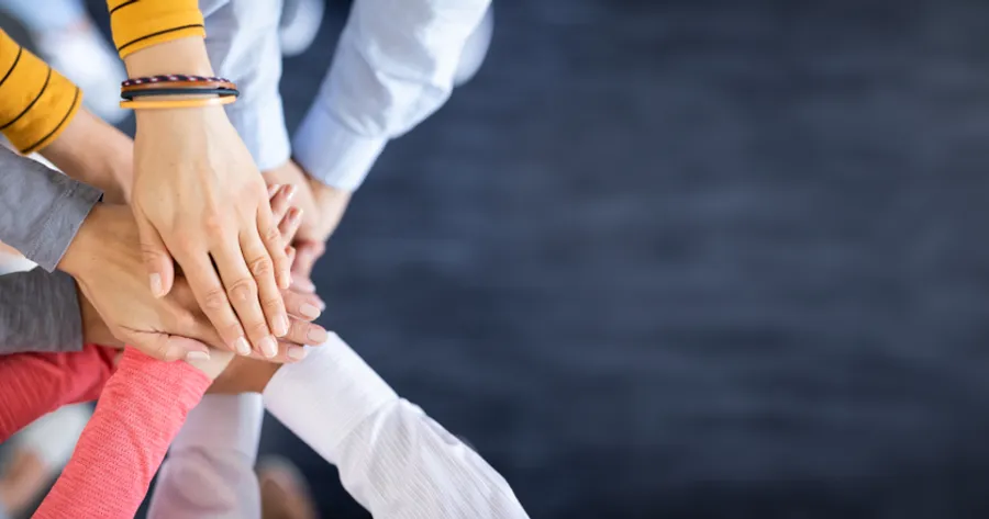 Navigating Relationships: Emotional Intelligence for Personal and Professional Success