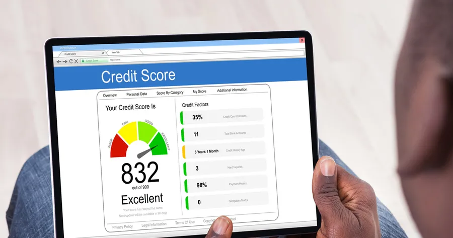 Mastering Credit Scores: Tips for Young Professionals to Stay Ahead
