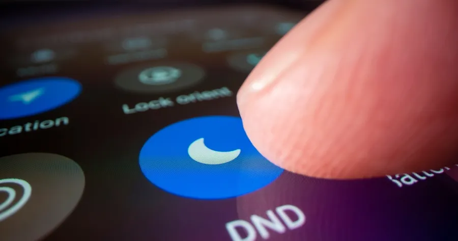 Setting Boundaries with Tech for Better Mental Health