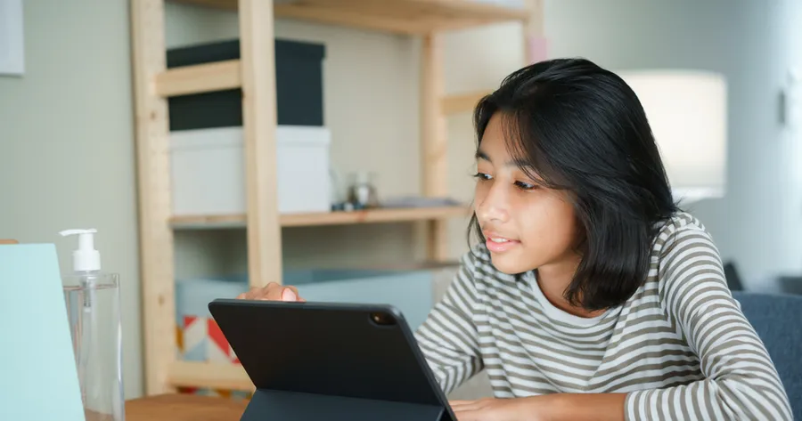 How Does Online High School Work?