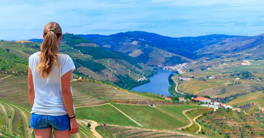 Discovering Portugal’s Douro Valley: A Wine Lover’s Paradise Beyond Alentejo