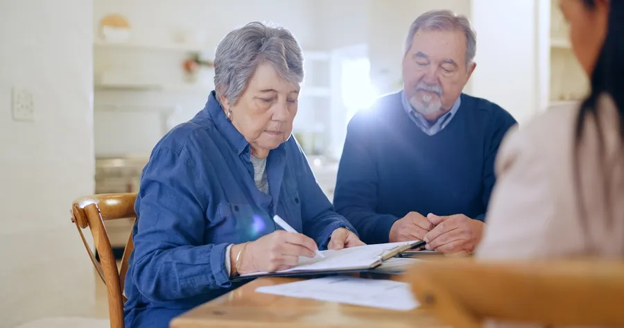 Estate Planning Basics: What Seniors Should Prepare Before It’s Urgent