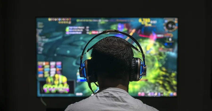 Saving on Gaming Laptops: When and Where to Buy